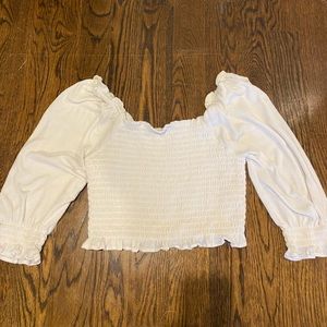 White Free People top! ⭐️